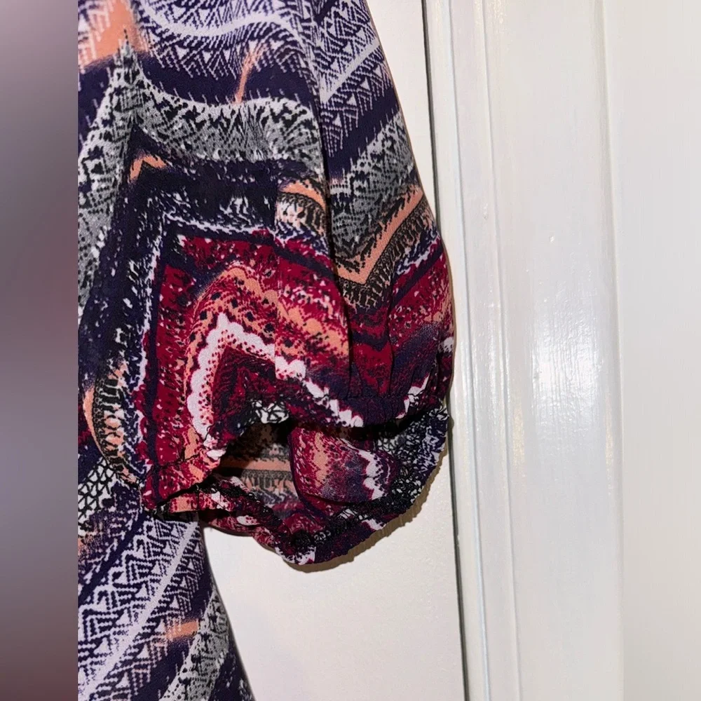 Xhilaration semi sheer colorful blouse, V-neck with tie, 3/4 sleeves, Size Large_8